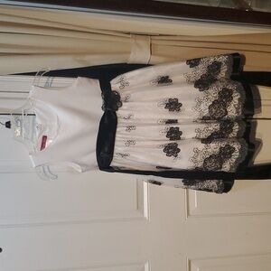 Princess Faith Formal Black and White Dress 👗 Size 8